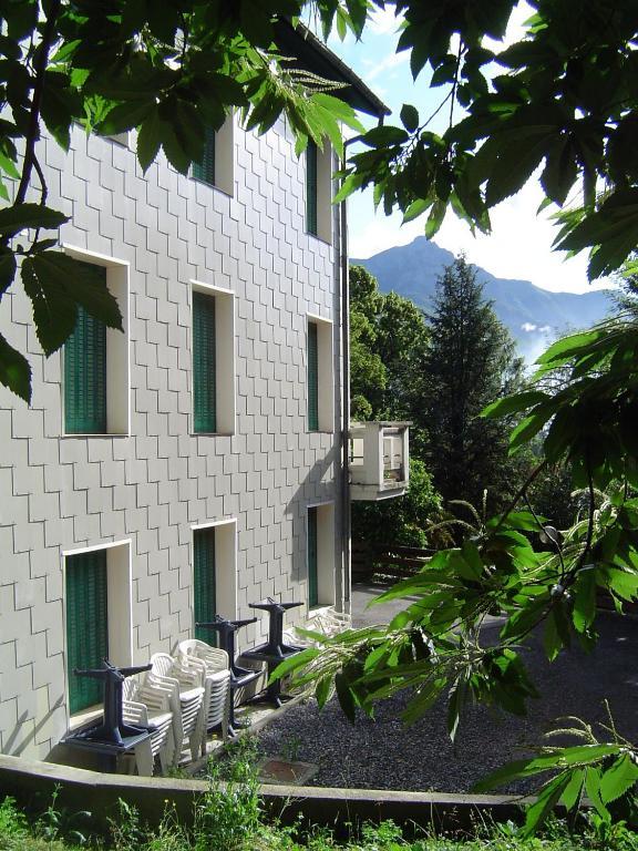 Appartements Les Pins Cierp Exterior photo
